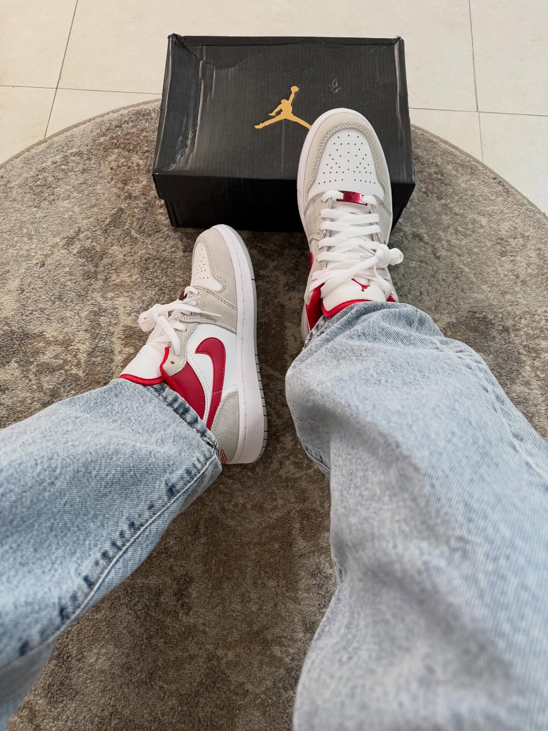 Nike Air Jordan 1 Low Light Smoke Grey Red