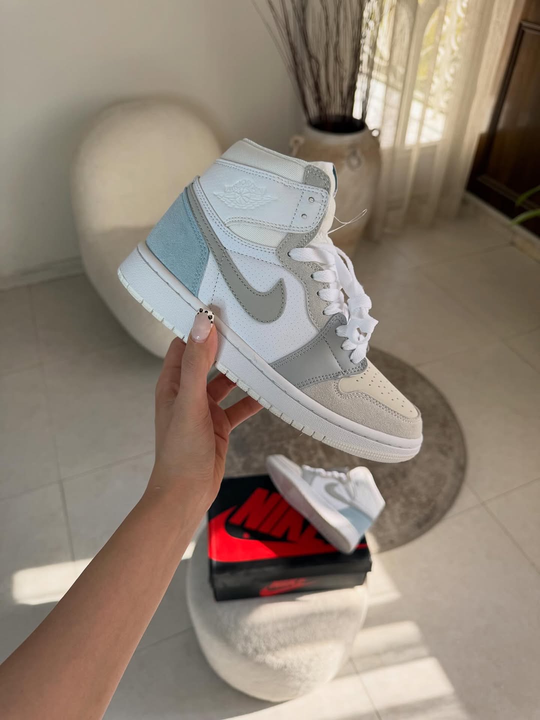 Nike Jordan 1 Paris