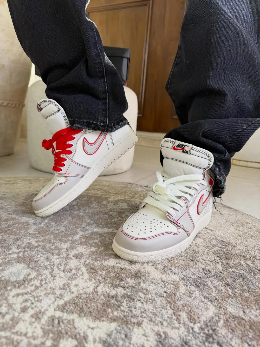 Nike Jordan 1 Phantom Red