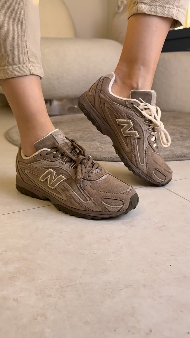 New Balance 204L کتونی زنانه